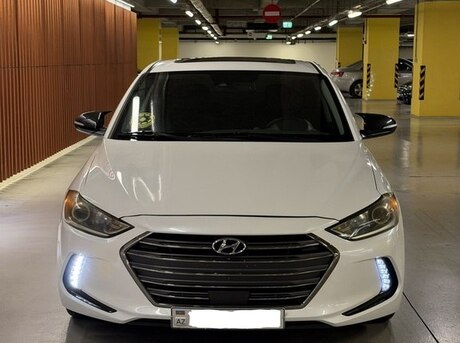 Hyundai Elantra 2018