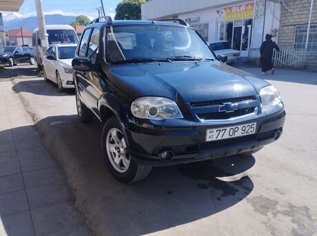 Chevrolet Niva 2010