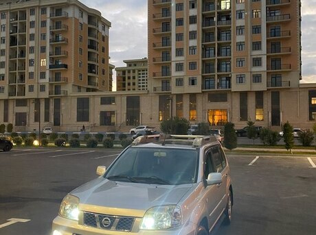 Nissan X-Trail 2004