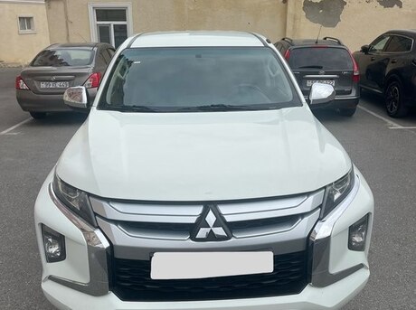 Mitsubishi L200 2020