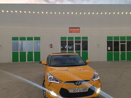Hyundai Veloster 2011