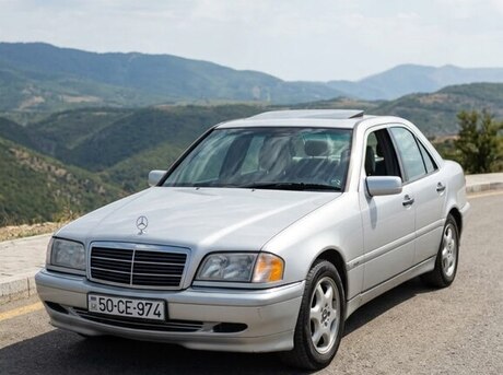 Mercedes C 230 1998