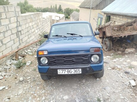 LADA (VAZ) Niva 2013
