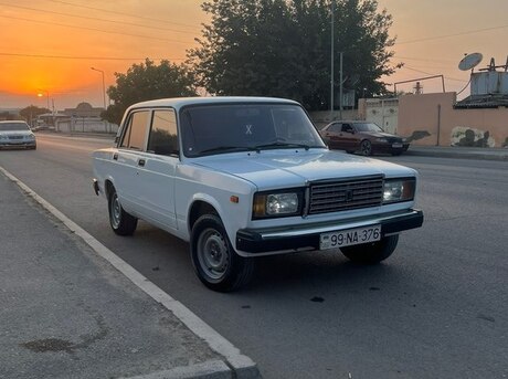 LADA (VAZ) 2107 2005