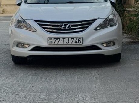 Hyundai Sonata 2012