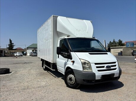 Ford Transit 2011