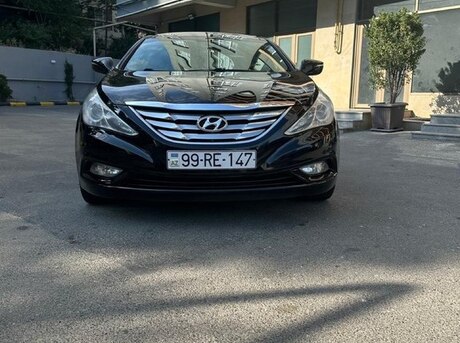 Hyundai Sonata 2011