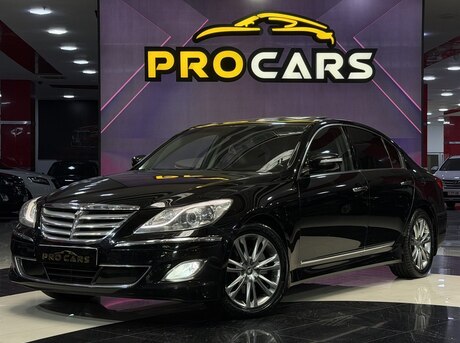 Hyundai Genesis 2012