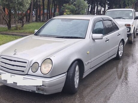 Mercedes E 200 1998