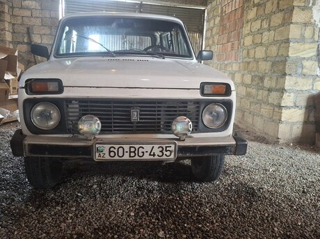 LADA (VAZ) Niva 1983