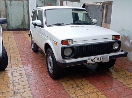 LADA (VAZ) Niva 2012
