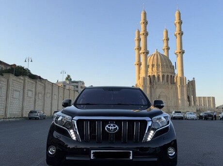 Toyota Land Cruiser Prado 2013