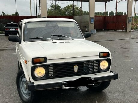 LADA (VAZ) Niva 1977