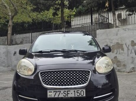 Nissan March 2012