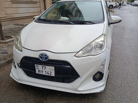 Toyota Aqua 2016