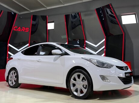 Hyundai Elantra 2013