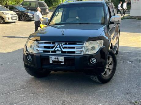 Mitsubishi Pajero 2007