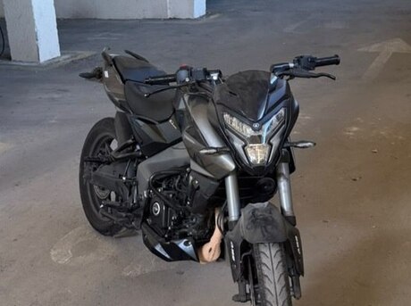 Bajaj Pulsar NS 200 2025