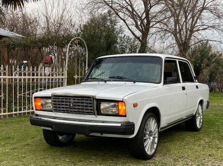 LADA (VAZ) 2107 2003