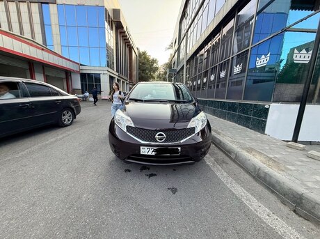 Nissan Note 2015