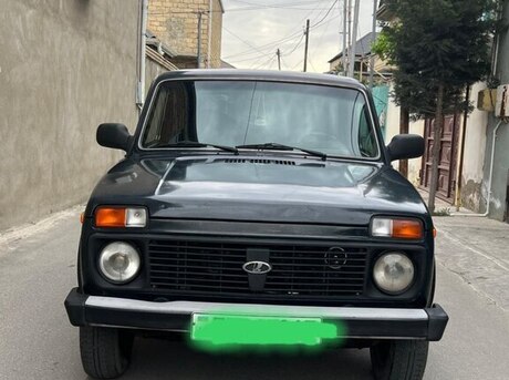 LADA (VAZ) Niva 2012