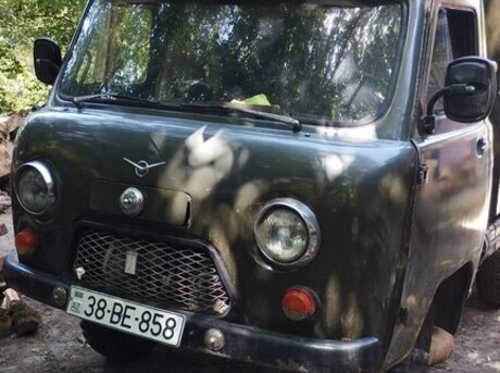 UAZ 3303 1986