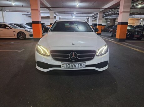 Mercedes E 220 d 2016