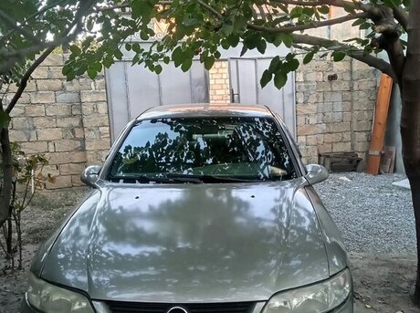 Opel Vectra 1996