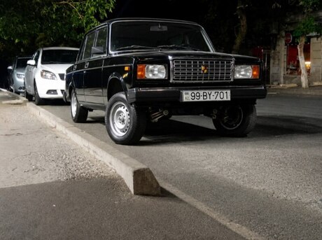 LADA (VAZ) 2107 1995
