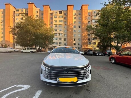 BYD Destroyer 05 2025