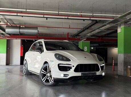 Porsche Cayenne Turbo 2010