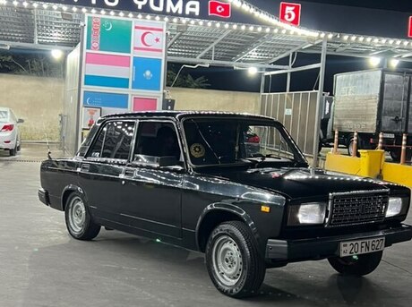 LADA (VAZ) 2107 2011