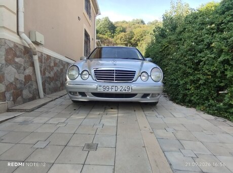 Mercedes E 220 1999