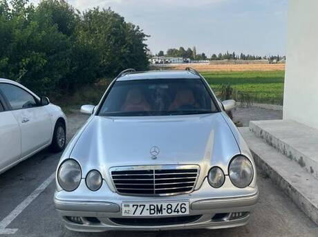 Mercedes E 270 2001