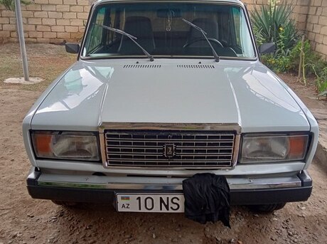 LADA (VAZ) 2107 2005