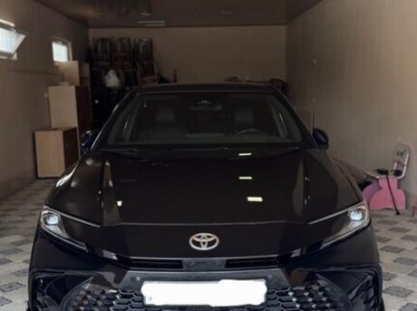Toyota Camry 2024