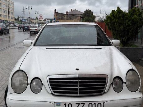 Mercedes E 220 1995