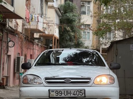 Daewoo Lanos 2011