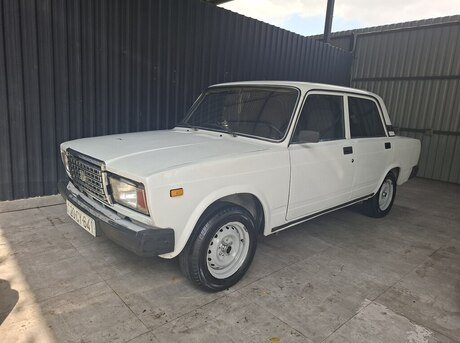 LADA (VAZ) 2107 2005
