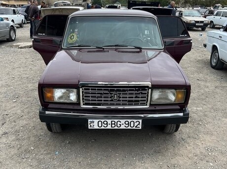 LADA (VAZ) 2107 2000