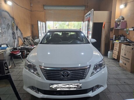 Toyota Camry 2012