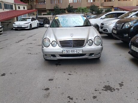 Mercedes E 220 1999