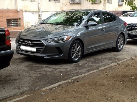 Hyundai Elantra 2017