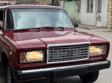LADA (VAZ) 2107 2005