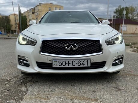 Infiniti Q50 2015