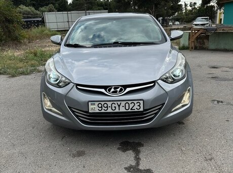 Hyundai Elantra 2015