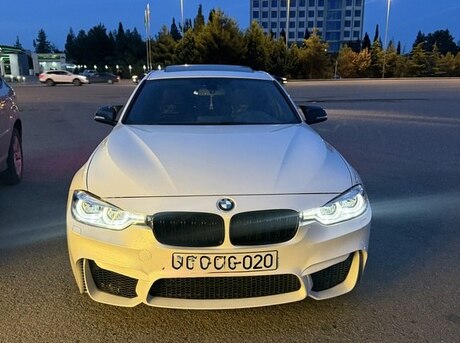 BMW 330 2016