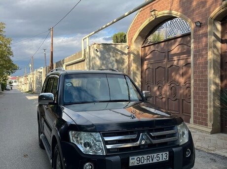 Mitsubishi Pajero 2007