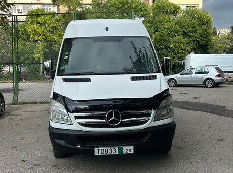 Mercedes  2011