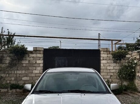 Mitsubishi Galant 2012